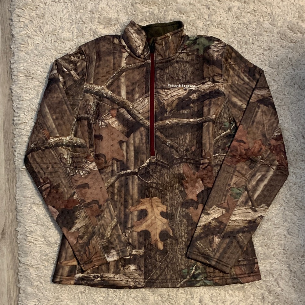 EUC Field & Stream realtree camo quarterzip